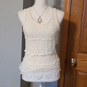 Crocheted top, white, sz M, a.byer